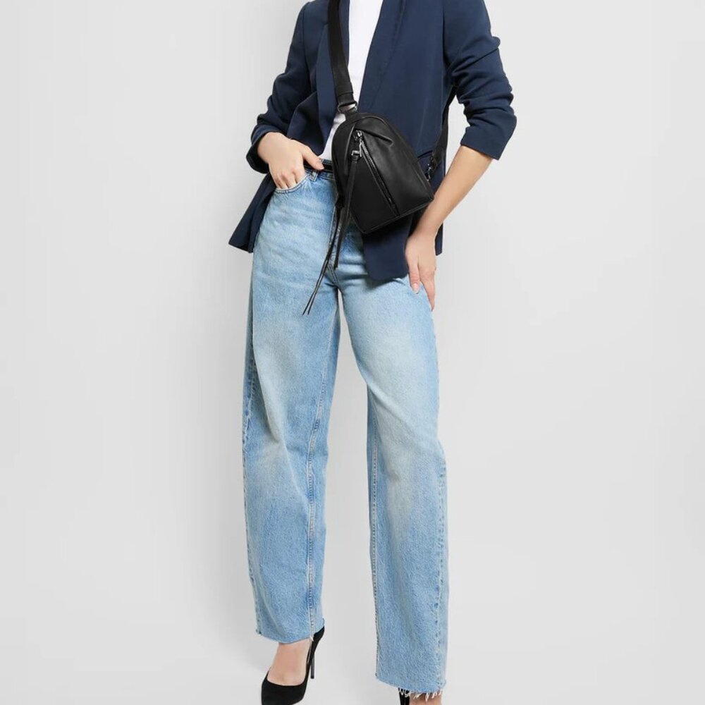 Tamitha Leather Sling Bag - Black leather